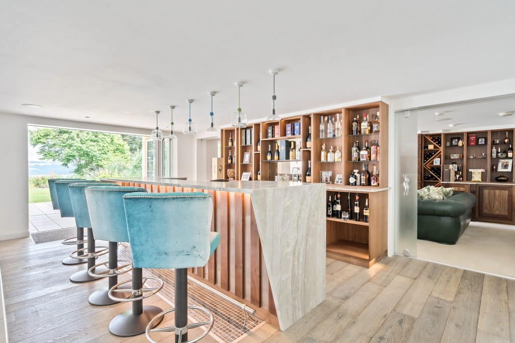 THE BEECHES cornwall large location house sea views 1164825 (26) Bar