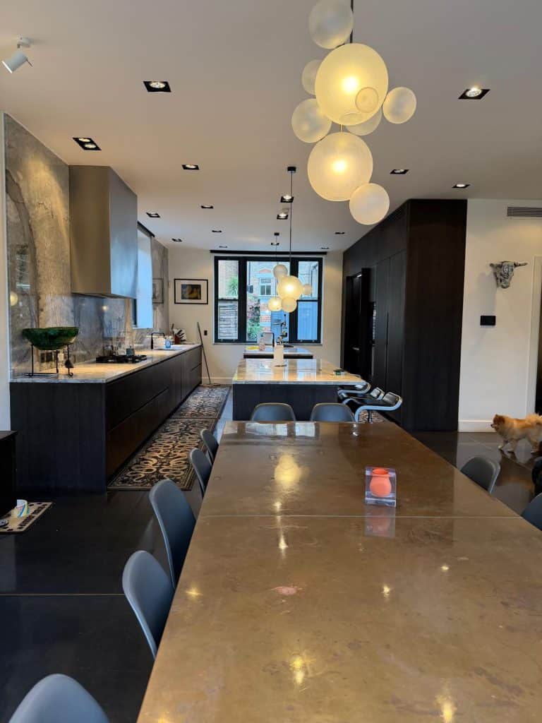 BELSIZE HOUSE north west london large location house WhatsApp Image 2026 03 12 at 18.15.54 (4)