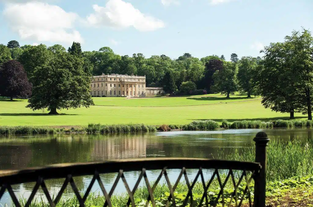 BENHAM PARK Newbury countryside shoot location Front of House