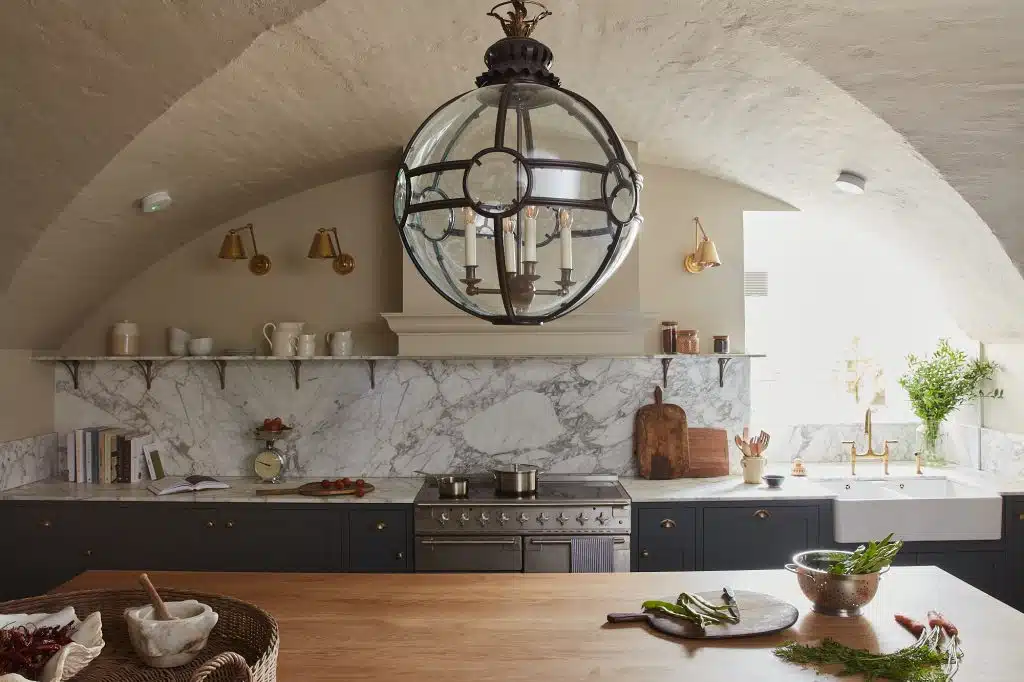 BENHAM PARK Newbury countryside shoot location Kitchen