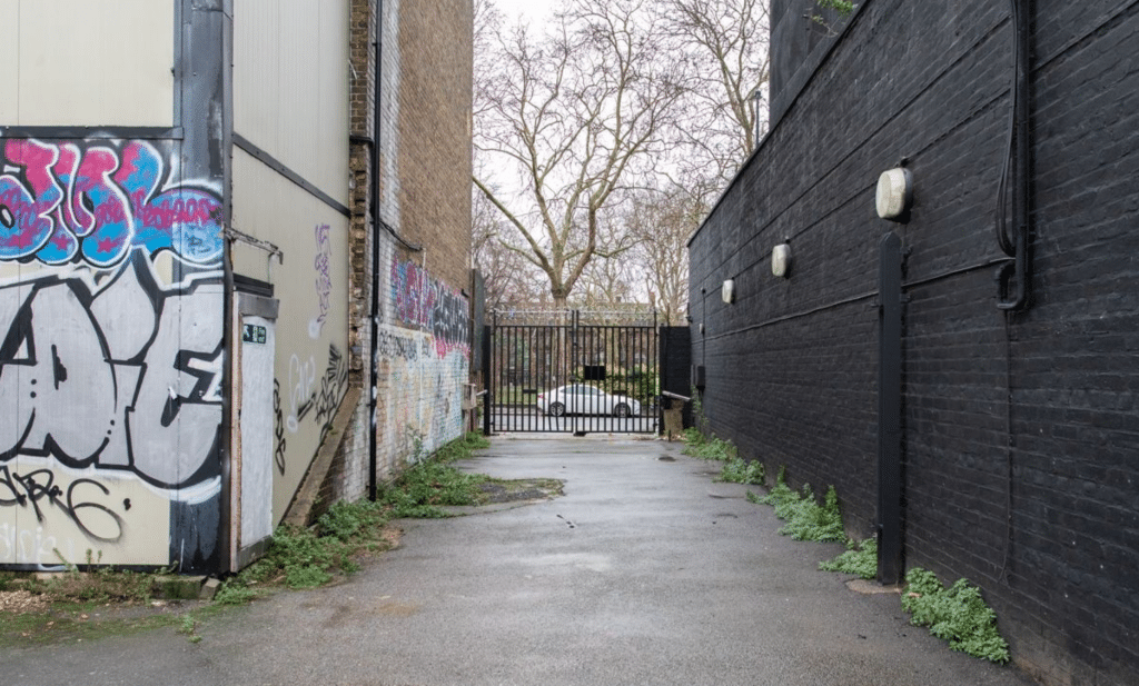 BETHNAL GREEN CAR PARK east london shoot location unit base Screenshot 2026 03 03 at 14.39.49