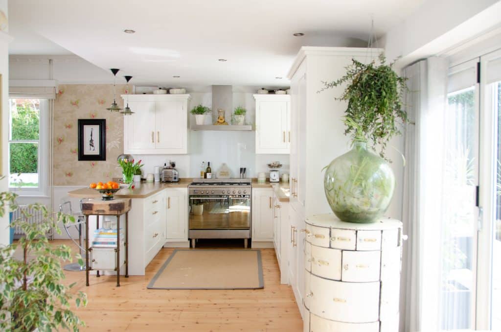 BLUE SHUTTER HOUSE hampshire bright modern location house 09 Kitchen wide