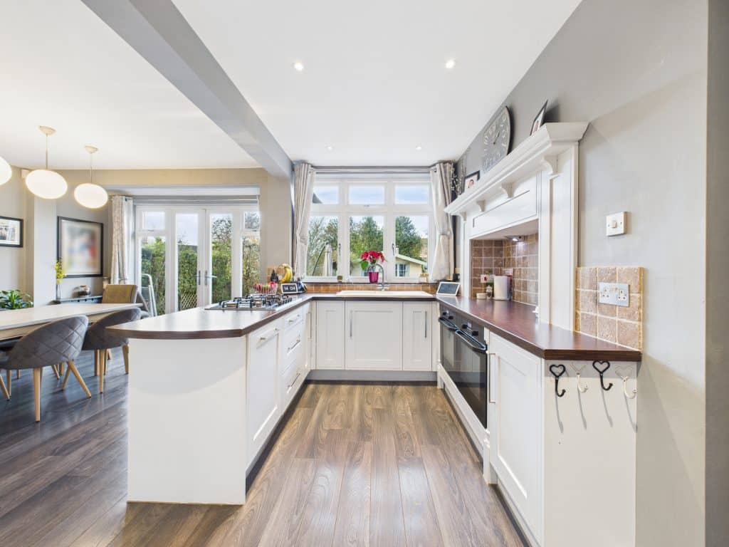 BROOMSFIELD hertfordshire neutral location house CAM02119G0 PR0526 STILL007