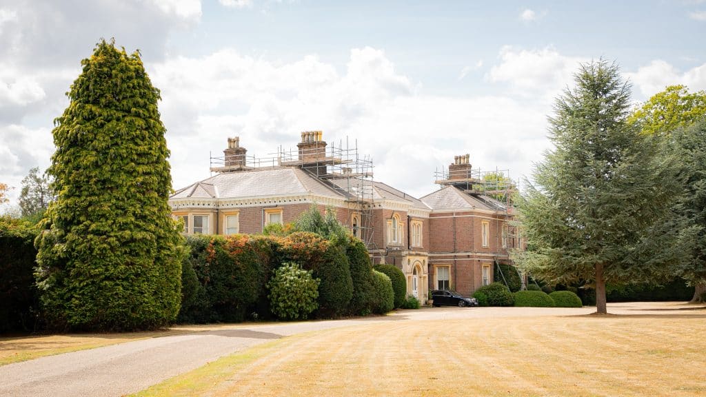 Berkhamsted Estate - Multi use film site - build space, unit base, private roads 11