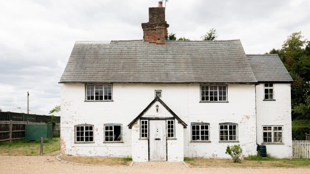 Berkhamsted Estate - Multi use film site - build space, unit base, private roads 39