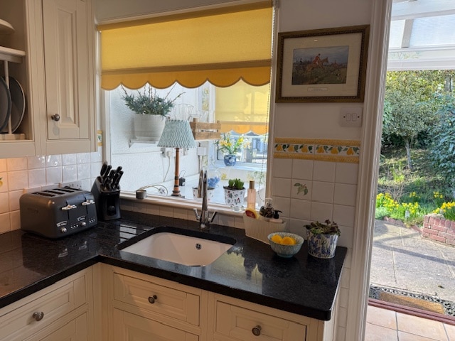 FOLLY MEADOW buckinghamshire country location house image1