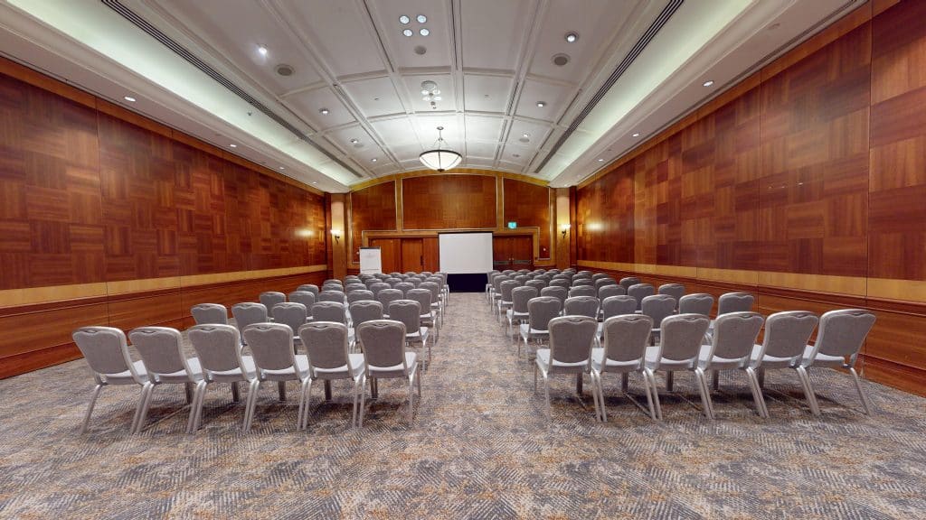 HEATHROW HOTEL middlsex uxbridge Sheraton Skyline Hotel London HeathrowAsian room