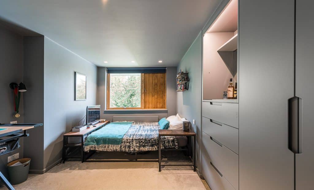 HENLEY HOUSE architecturally designed shoot home reading Location Creation:Henley House RG9:Bedroom 2