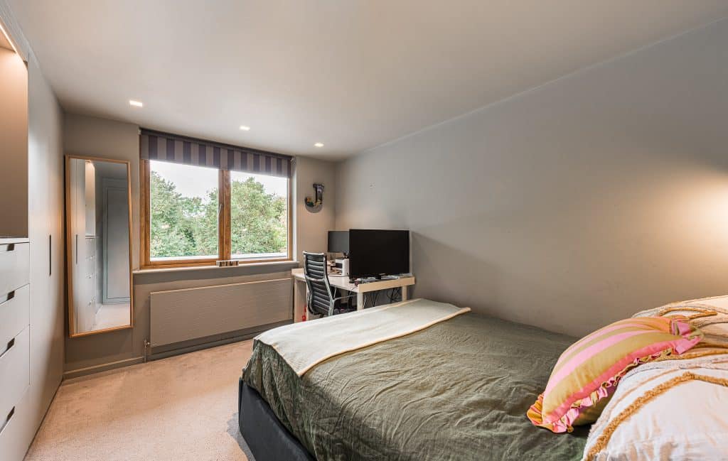 HENLEY HOUSE architecturally designed shoot home reading Location Creation:Henley House RG9:Bedroom 3