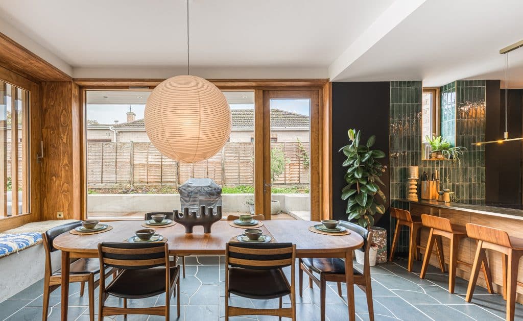 HENLEY HOUSE architecturally designed shoot home reading Location Creation:Henley House RG9:Dining room 4