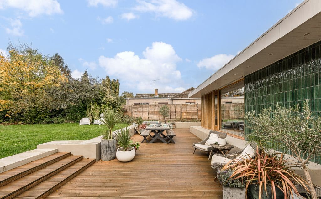 HENLEY HOUSE architecturally designed shoot home reading Location Creation:Henley House RG9:Terrace