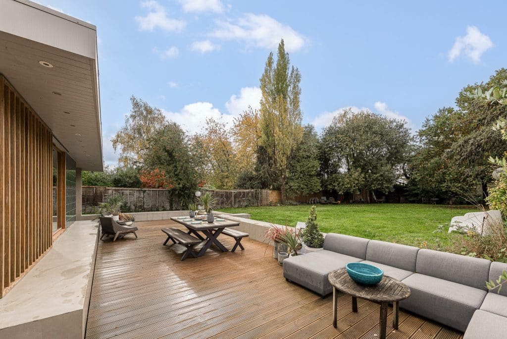 HENLEY HOUSE architecturally designed shoot home reading Location Creation:Henley House RG9:Terrace 3