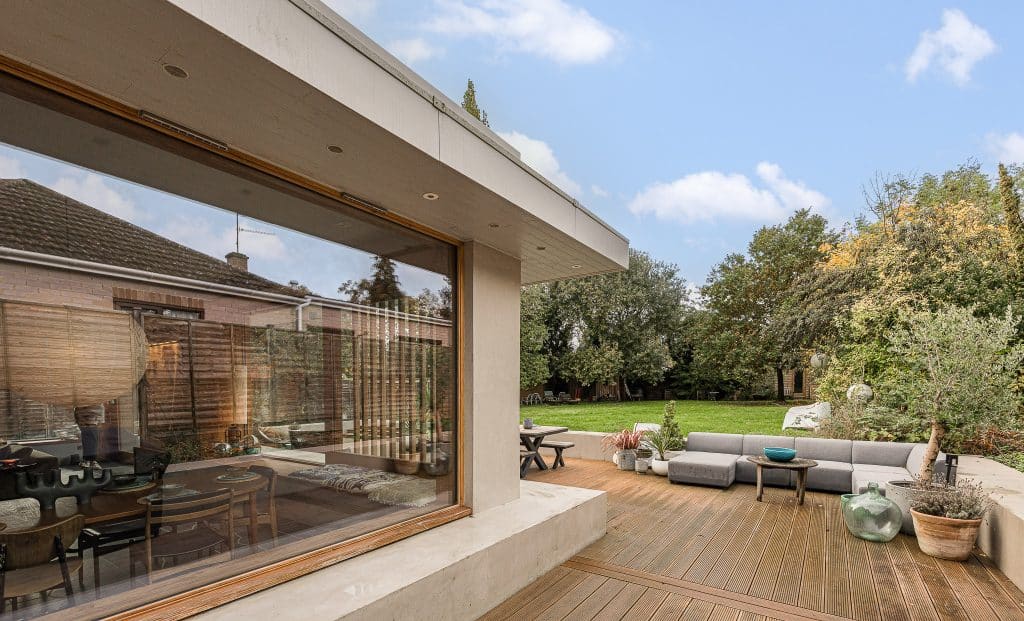HENLEY HOUSE architecturally designed shoot home reading Location Creation:Henley House RG9:Terrace 4
