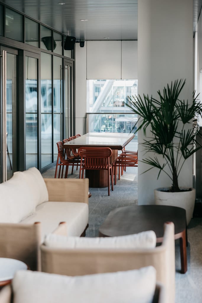 LANDING CANARY WHARF east london venue commercial space 260305 landingcanarywharf spacesstories siennalorrainegray 0929 55141949565 l