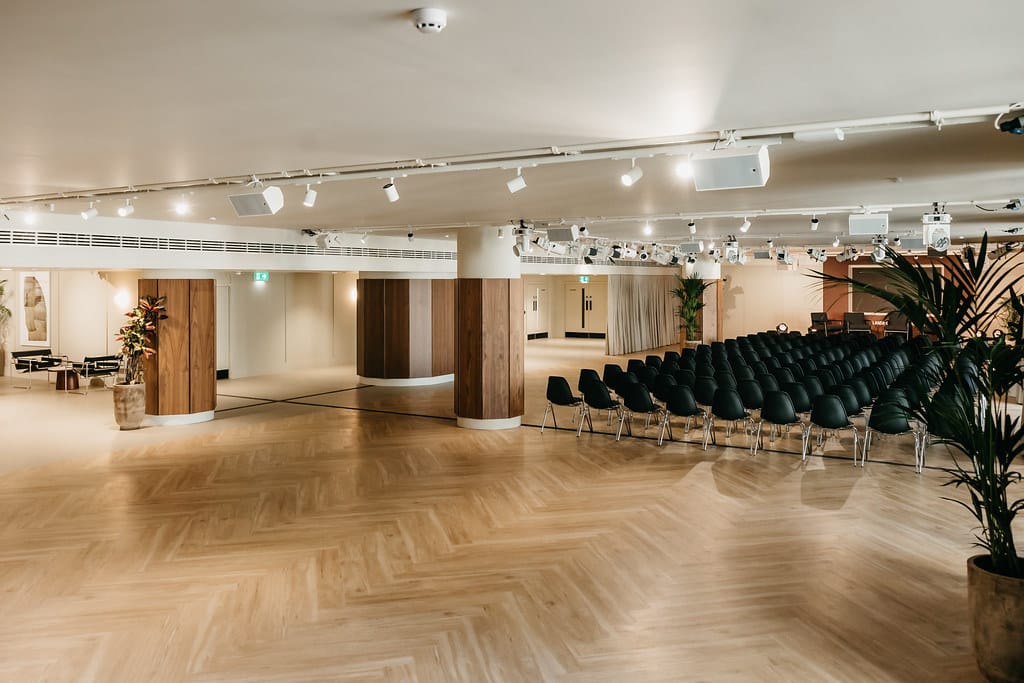 LANDING CANARY WHARF east london venue commercial space 260305 landingcanarywharf spacesstories siennalorrainegray 1410 55141580786 l