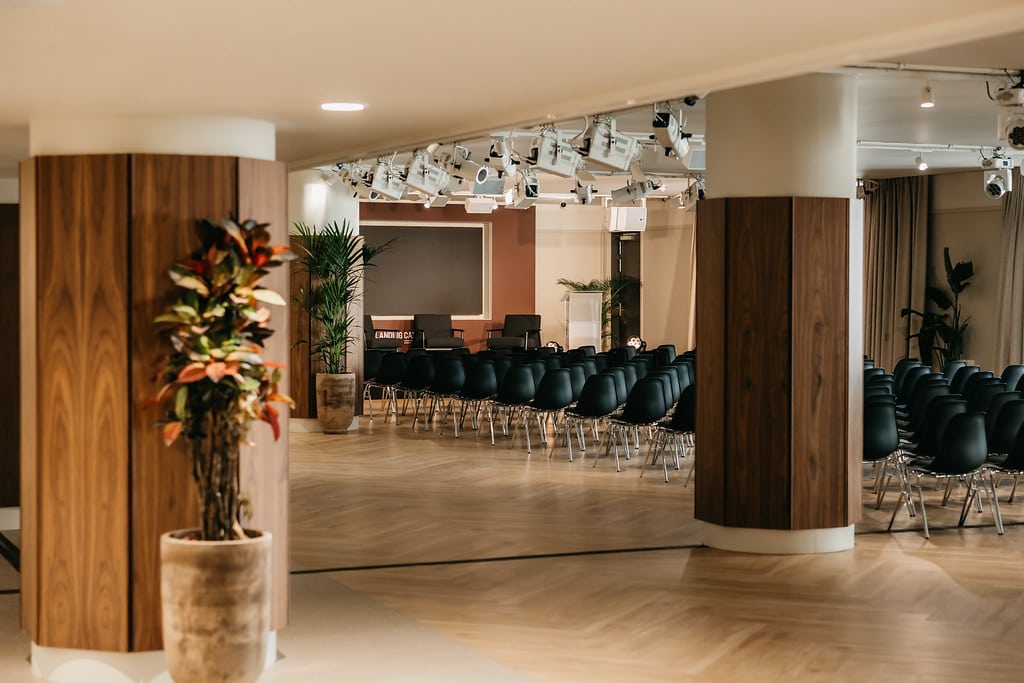 LANDING CANARY WHARF east london venue commercial space 260305 landingcanarywharf spacesstories siennalorrainegray 1617 55141810259 l