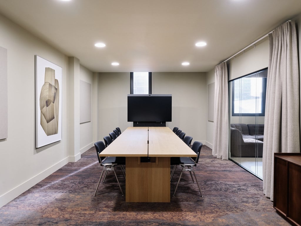 LANDING CANARY WHARF east london venue commercial space landing canary wharf broadwick live henry woide low res 012 55128618296 l