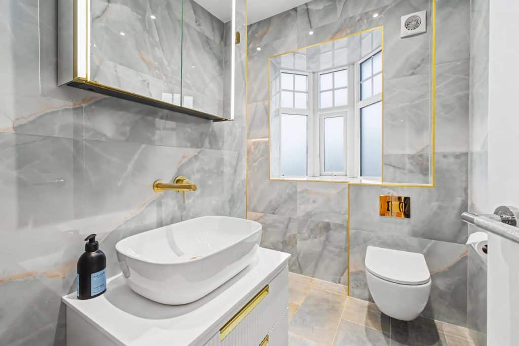 MILL HILL MANOR north west london modern location house 2 Manor Drive NW7 3NE 12