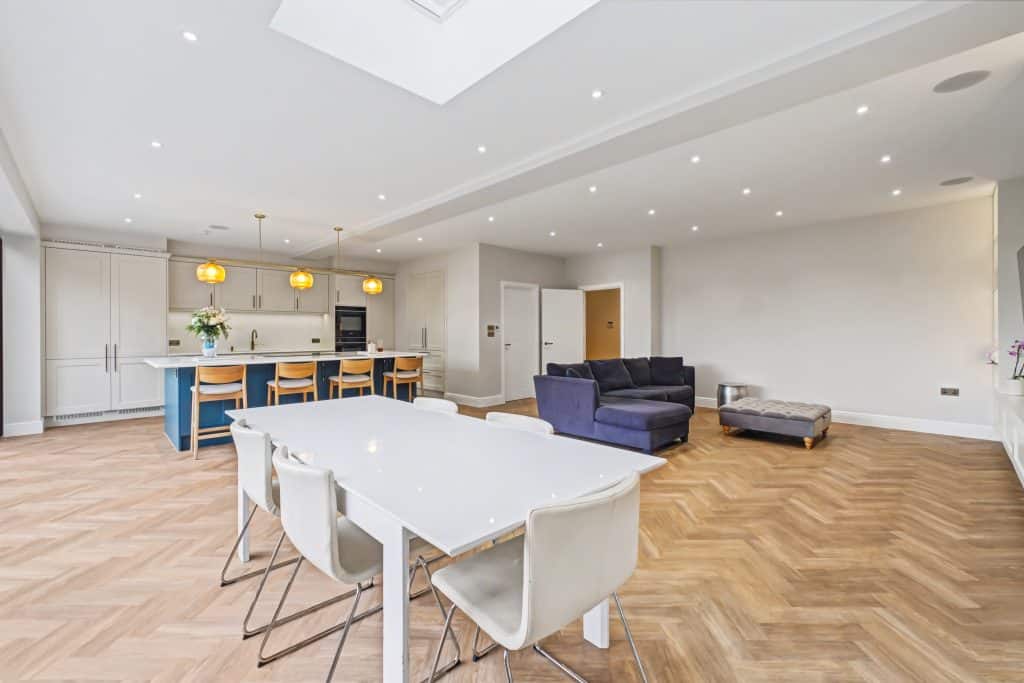 MILL HILL MANOR north west london modern location house 2 Manor Drive NW7 3NE 5