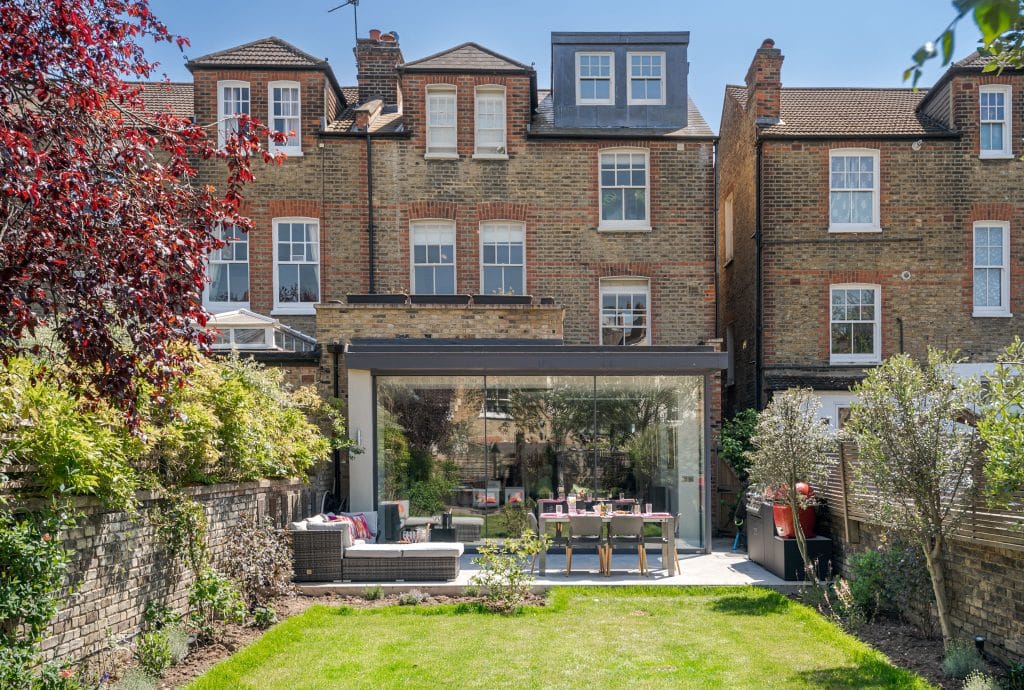 RITHERDON ROAD Modern, Architect designed Family Home location house Location Creation: Ritherdon: Garden (1)