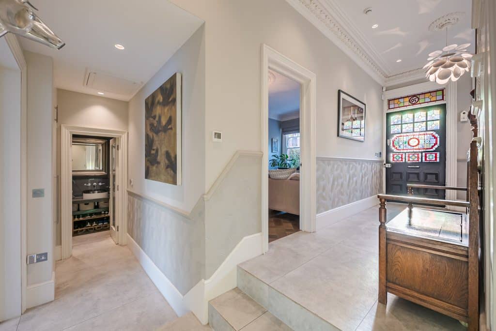 RITHERDON ROAD Modern, Architect designed Family Home location house Location Creation: Ritherdon Road: entrance hall