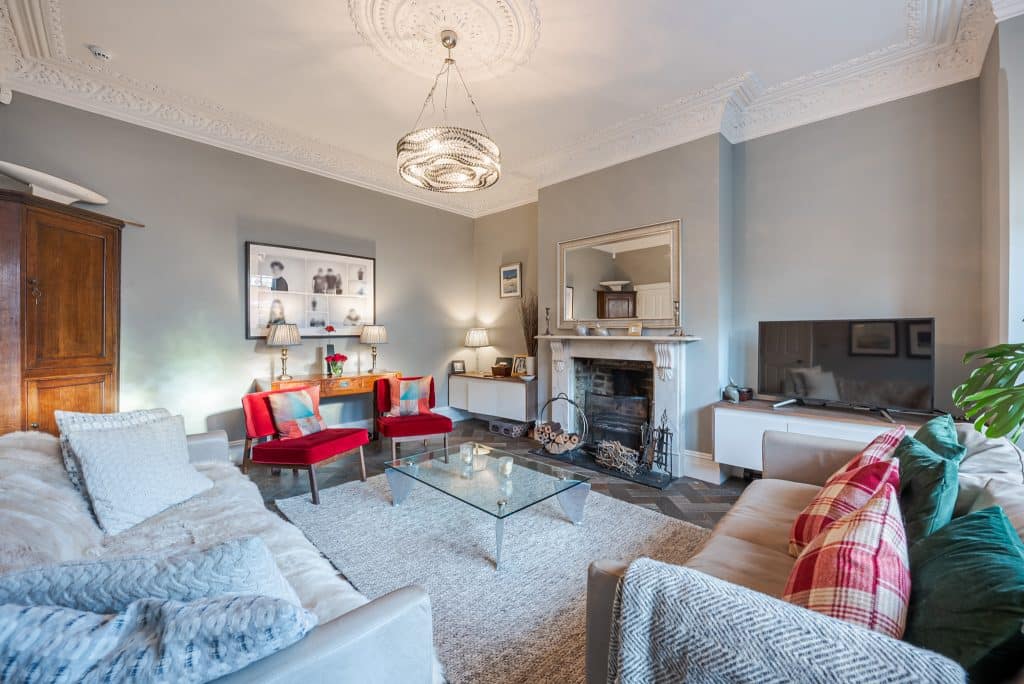 RITHERDON ROAD Modern, Architect designed Family Home location house Location Creation: Ritherdon Road: sitting room