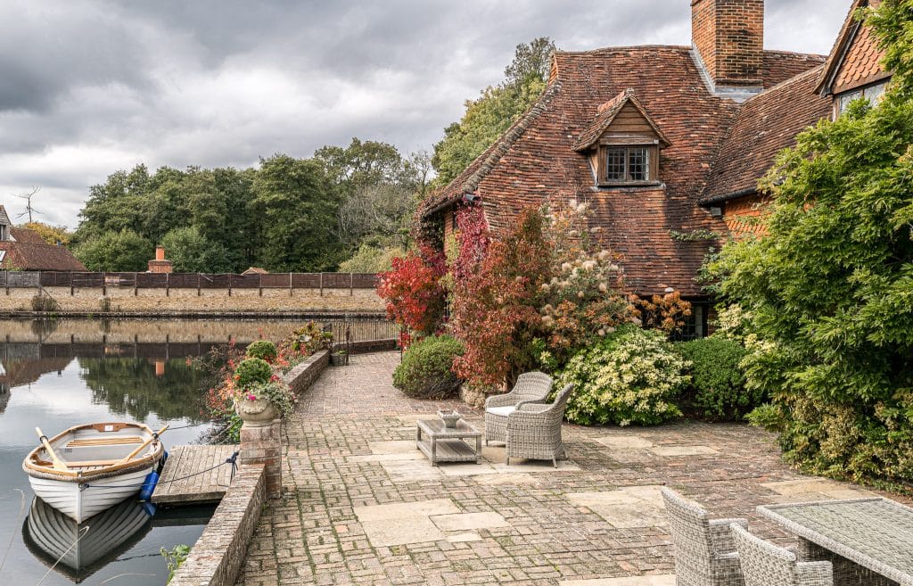 THE LAKE HOUSE 15th century guildford country location house Location Creation:Lake House:exterior 2