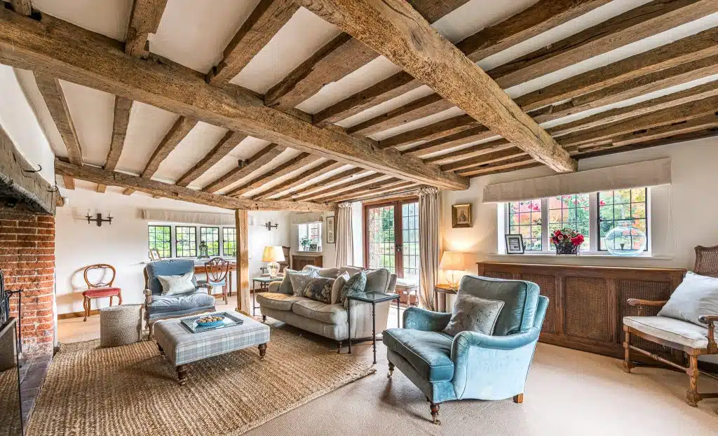 THE LAKE HOUSE 15th century guildford country location house Location Creation:Lake House:sitting room