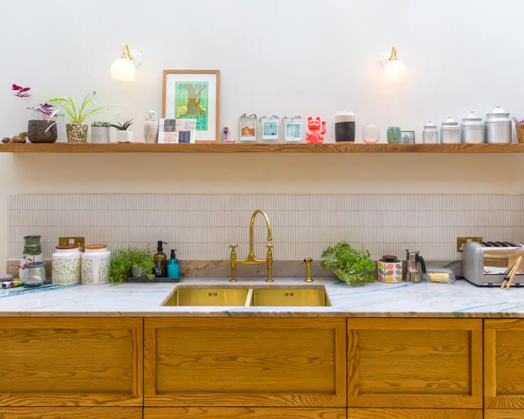 TYLNEY HOUSE 5 bedroom victorian east london location house Tylney Rd 173