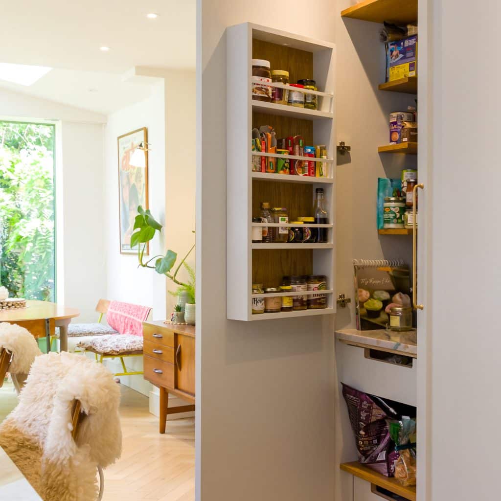 TYLNEY HOUSE 5 bedroom victorian east london location house Tylney Rd 37