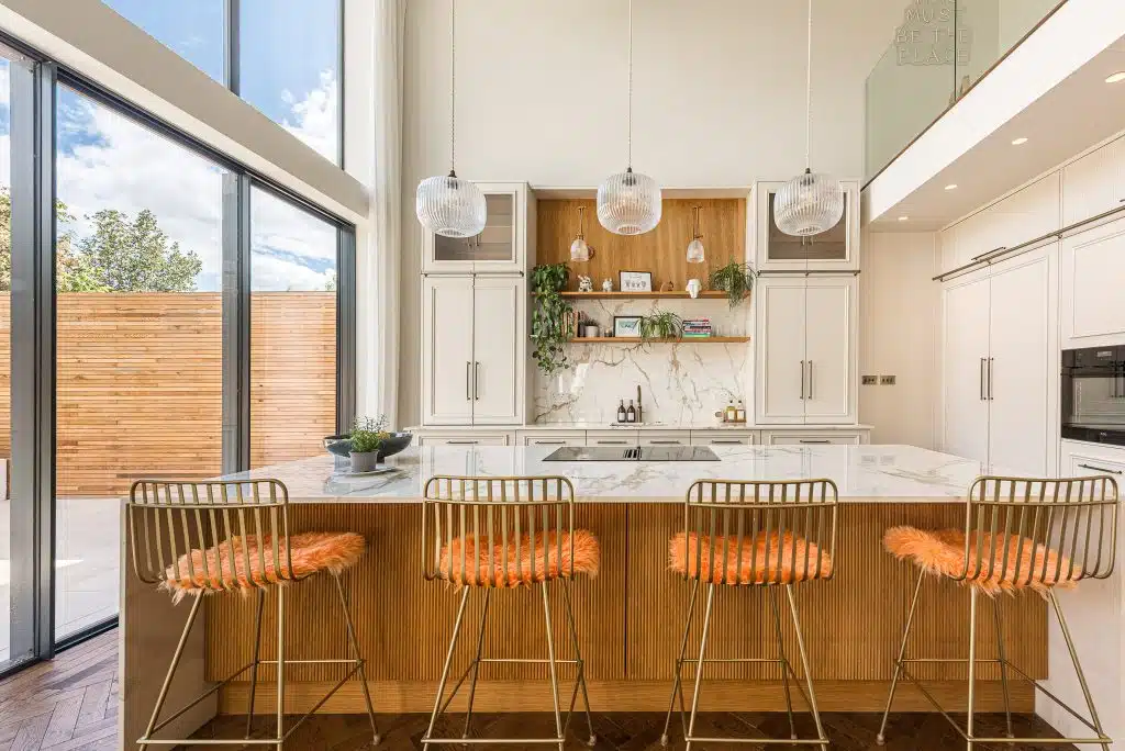 LANGHAM HOUSE twickenham richmond modern neutral location house Langham Location House TW11: kitchen