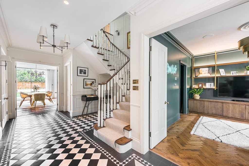 LANGHAM HOUSE twickenham richmond modern neutral location house Langham Location House TW11:entrance hall