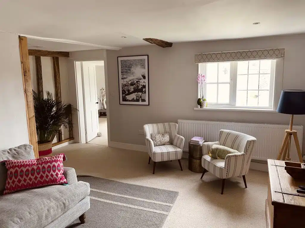 ROLLING HILL FARM Kent countryside shoot location house Lower Austin Lodge Farmhouse Interiors4