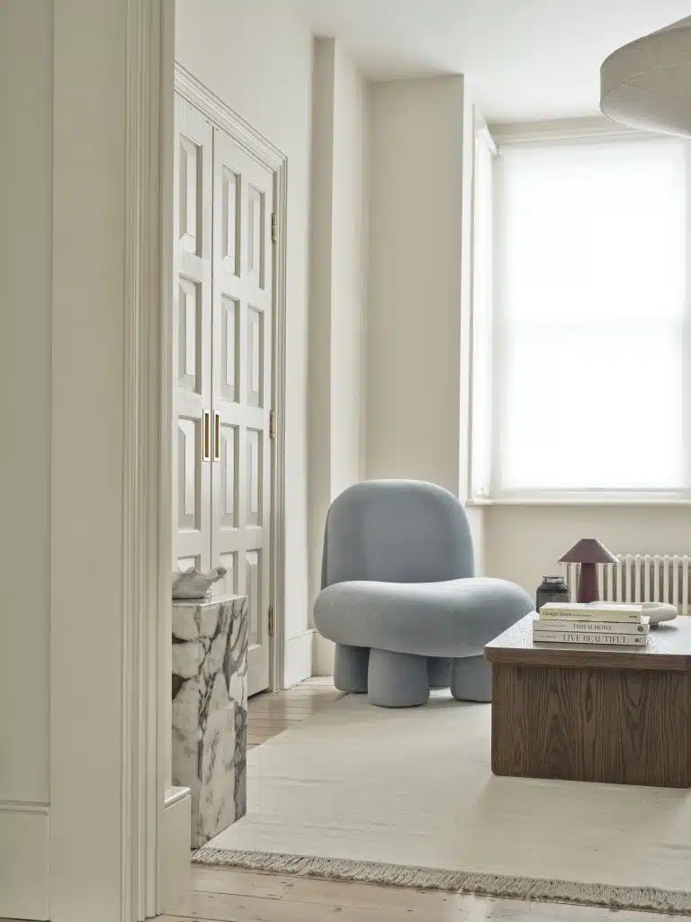 THE EAST LDN SPACE bright studio shoot location east london Beth8879 V3