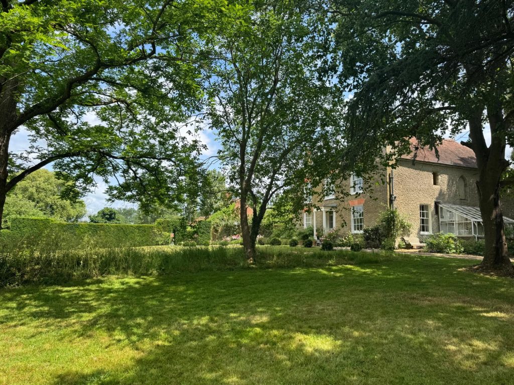 COURT LODGE kent countryside shoot location house PHOTO 2026 04 21 10 58 42(52)