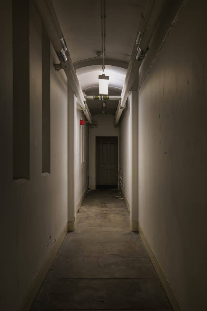 Central London Bank : Police Station Shoot Location 029