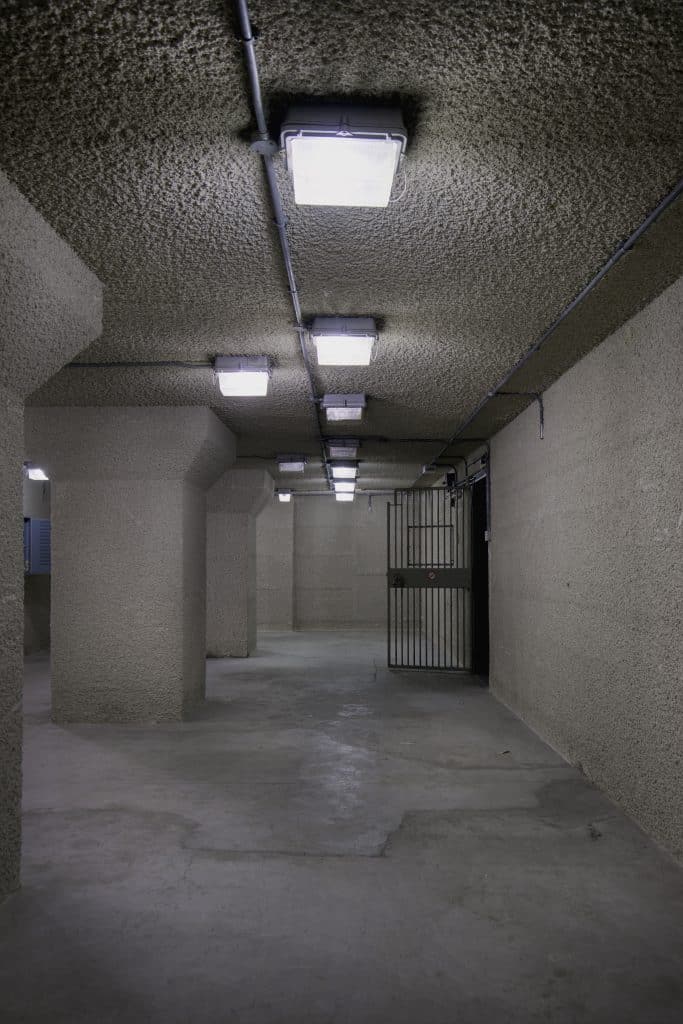 Central London Bank : Police Station Shoot Location 042