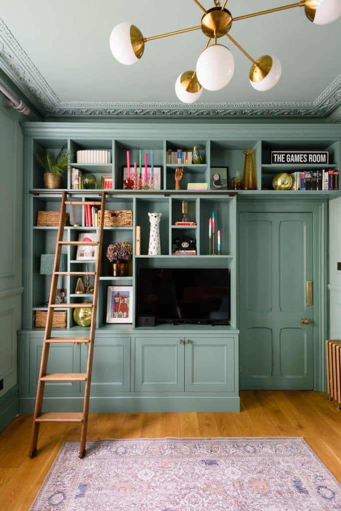FAIRFAX FAMILY Family home shoot location twickenham Games Room (3)