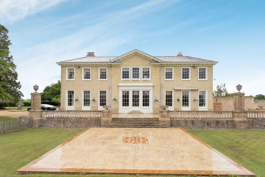 HEMINGFORD PARK cambridge country hotel estate shoot location 8505162 exterior031 800