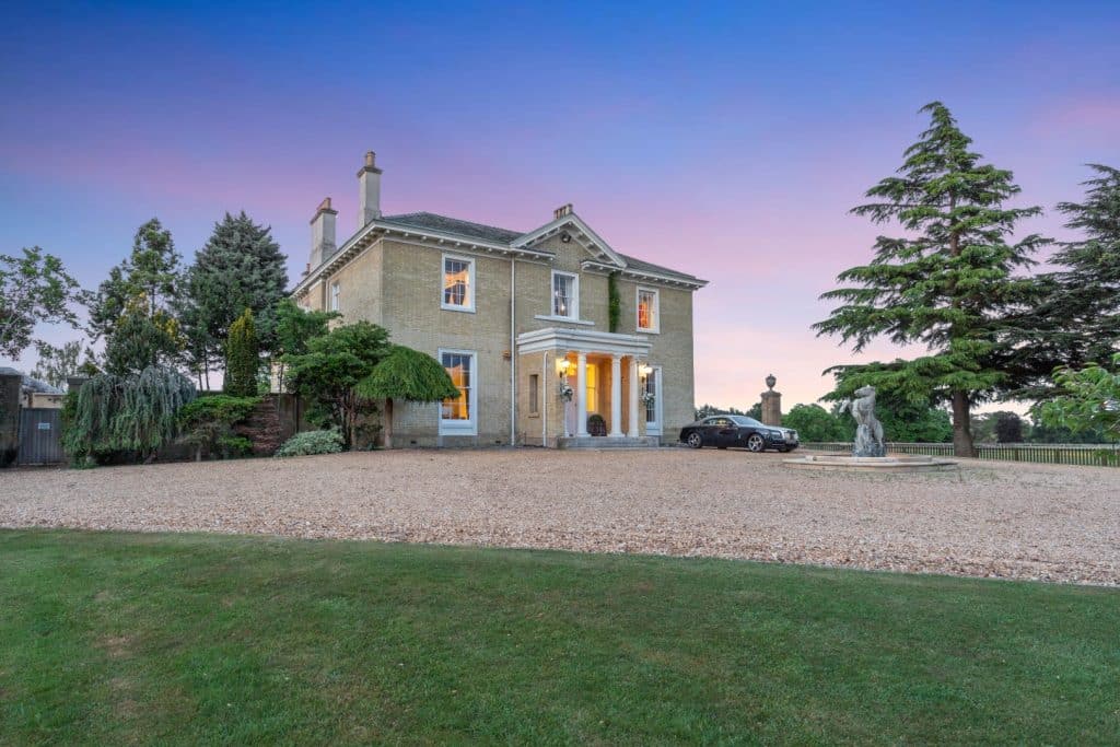 HEMINGFORD PARK cambridge country hotel estate shoot location 8505234 exterior15 (Large)