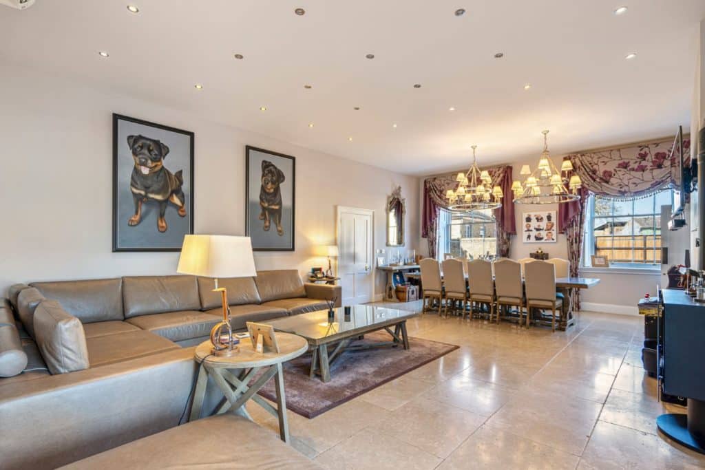 HEMINGFORD PARK cambridge country hotel estate shoot location WhatsApp Image 2022 09 15 at 22.46.18 (Large)