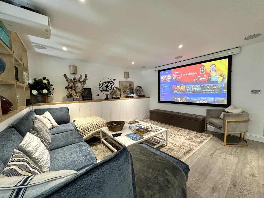 HERMITAGE HOUSE CENTRAL LONDON MODERN SHOOT LOCATION HOUSEIMG 8502