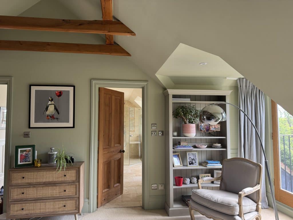 QUEENSMEAD surrey modern large family home location house IMG 1145