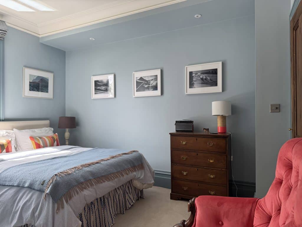 QUEENSMEAD surrey modern large family home location house IMG 1172
