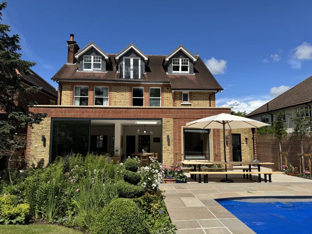 QUEENSMEAD surrey modern large family home location house IMG 1227
