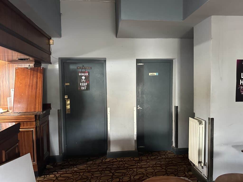 South London Vacant Pub Location 9438