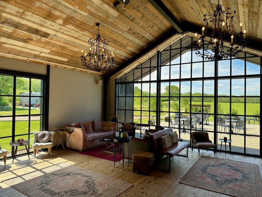 THE BARN AT BOTLEY HILL - large venue event friendly shoot location Warlingham south east england BHB - 40