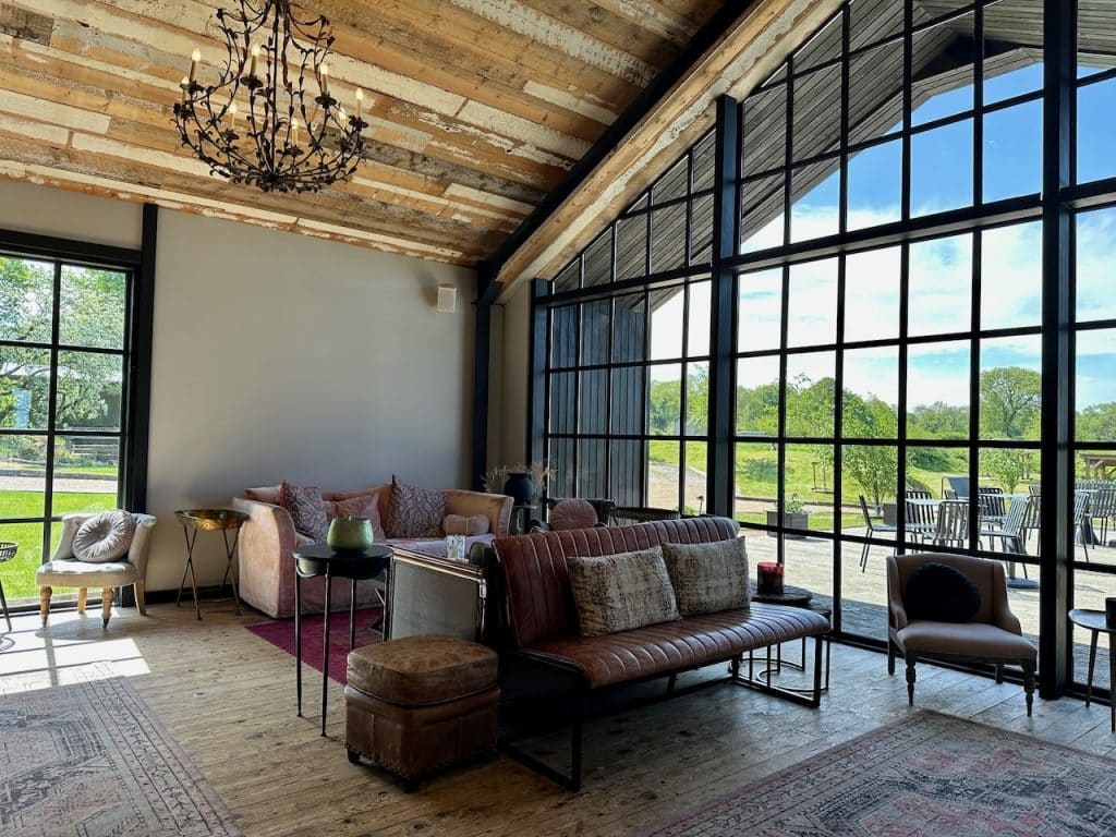 THE BARN AT BOTLEY HILL - large venue event friendly shoot location Warlingham south east england BHB - 41