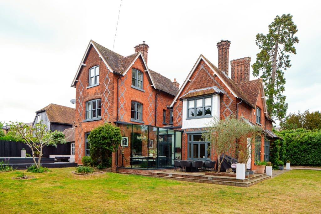 THE VICARAGE hertfordshire modern victorian shoot location house The Old vicarage 61