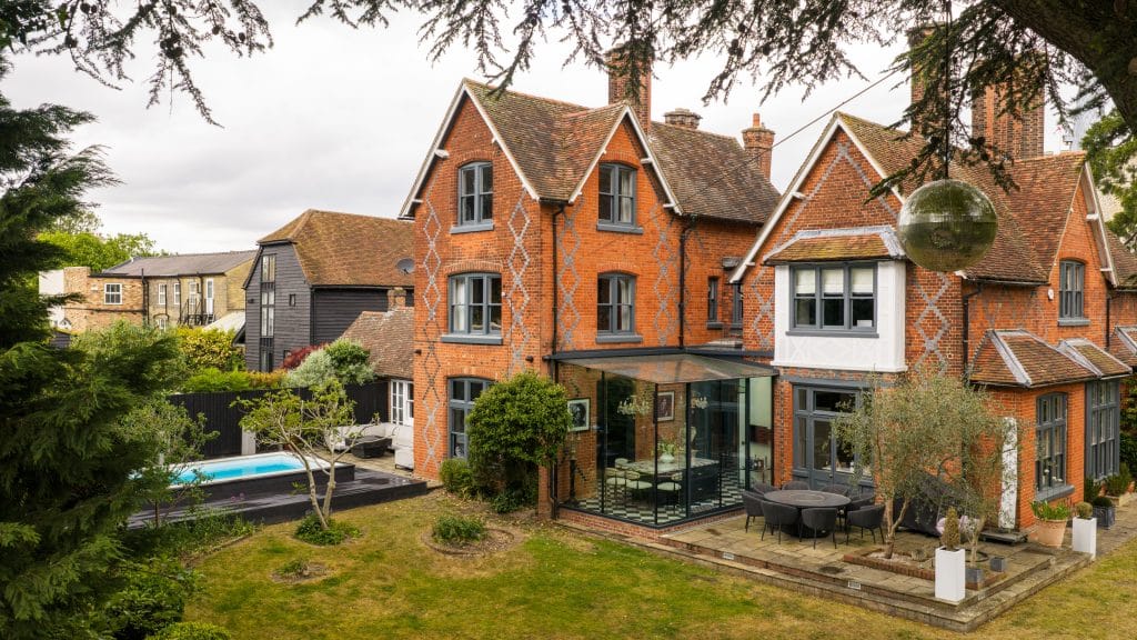 THE VICARAGE hertfordshire modern victorian shoot location house The Old vicarage 65